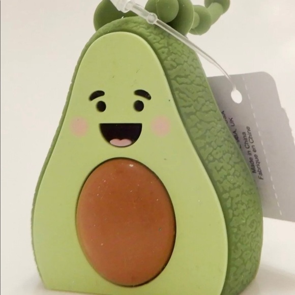 🔴 RARE🔴 Avocado 🥑 Sanitizer Holder - Picture 3 of 7